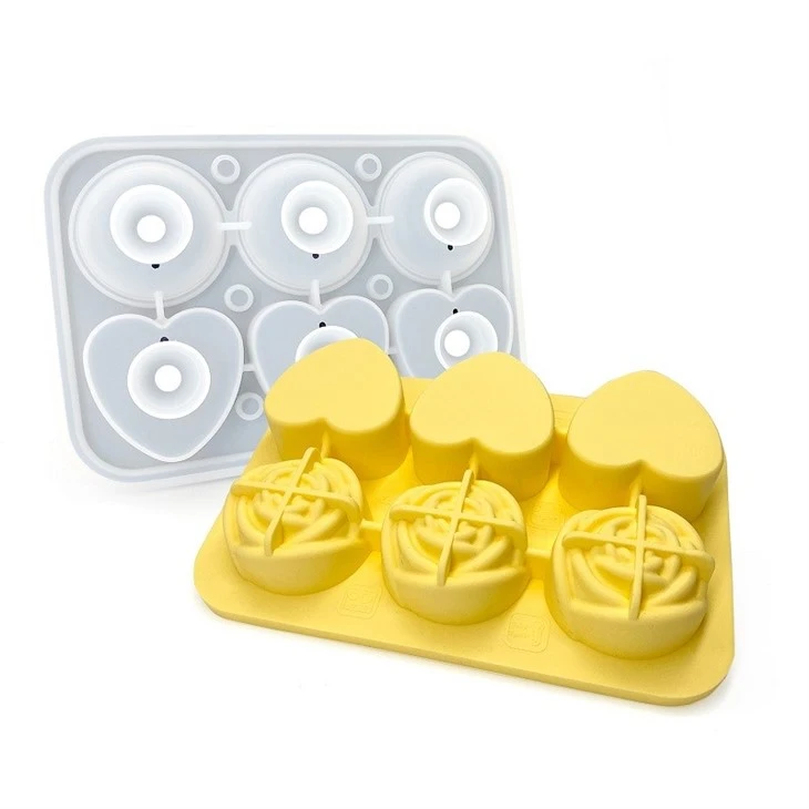 ice cube maker